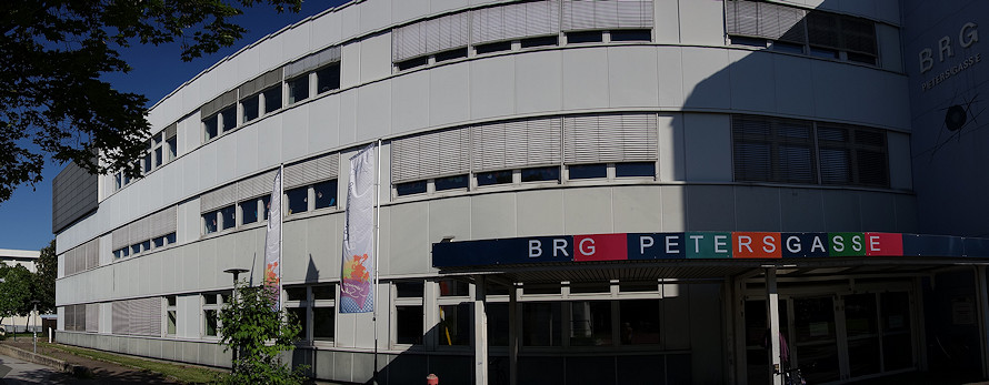 BRG Petersgasse Eingang